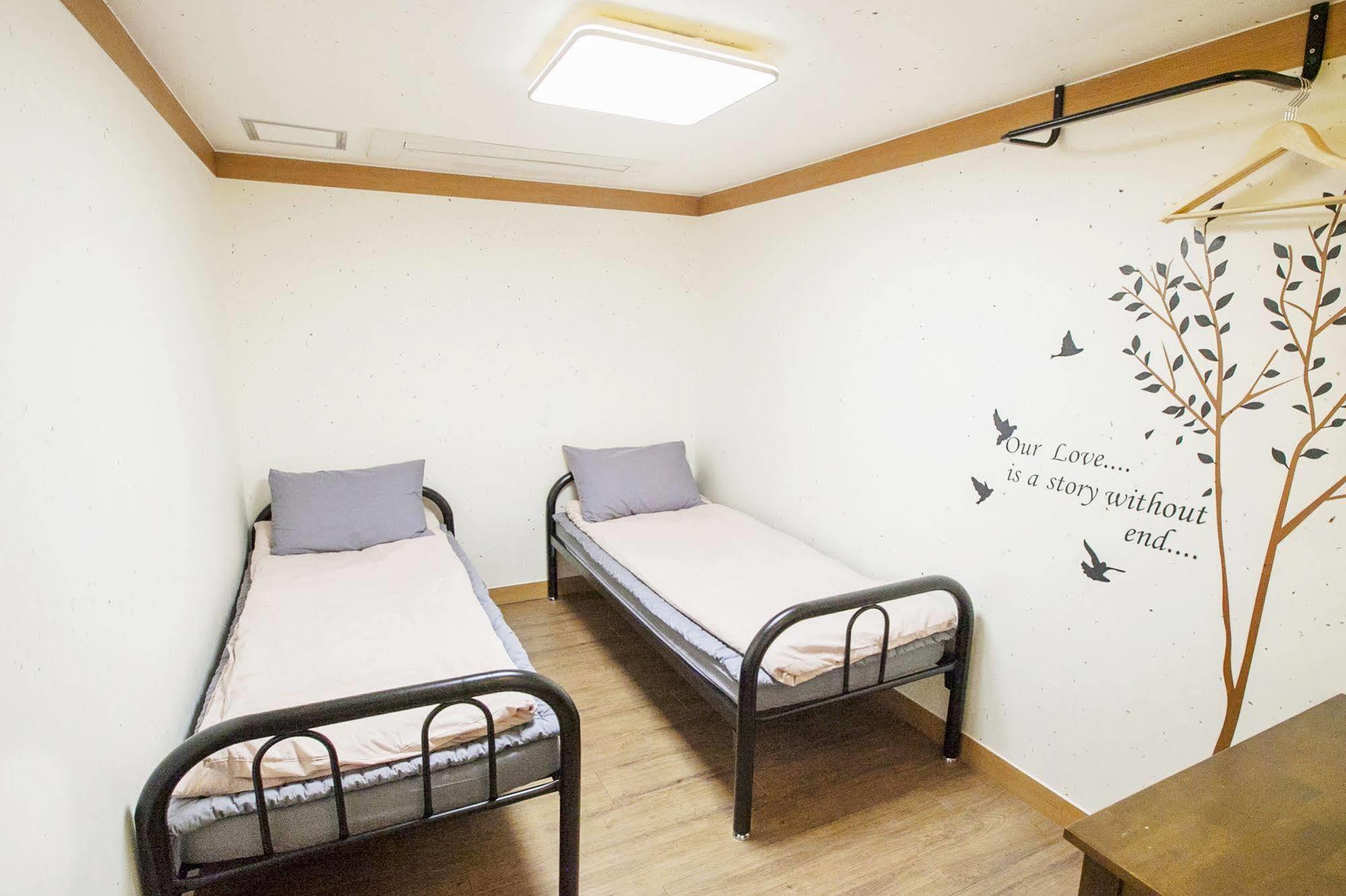 The Blossom Yeonnam Guesthouse Seoul Eksteriør billede