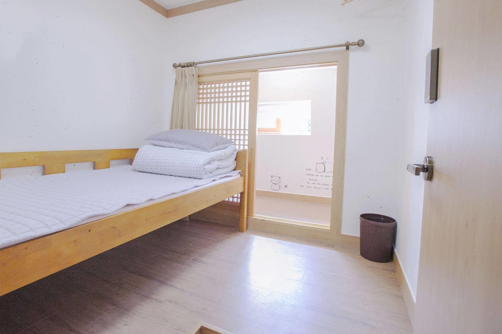 The Blossom Yeonnam Guesthouse Seoul Eksteriør billede